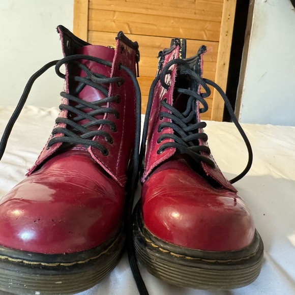 Dr. Marten J1460 - Picture 4 of 4